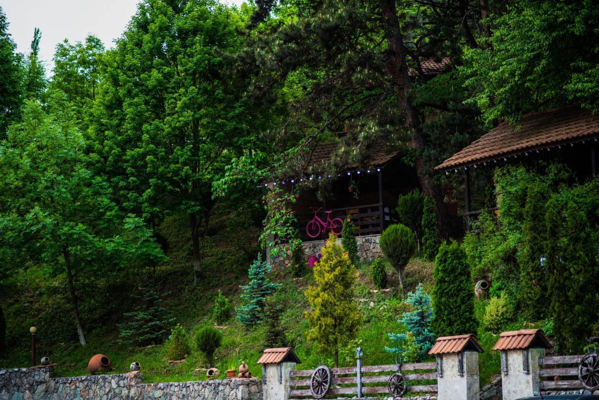 Haghartsin Hotel And Restaurant Dilijan Exterior foto